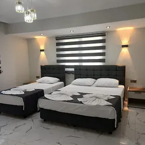  Hotel Olive House